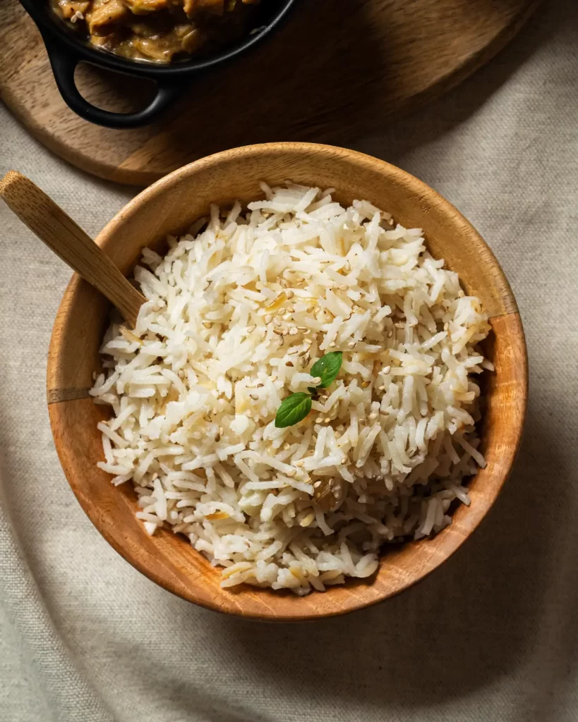 arroz para acompañar carne vegetal